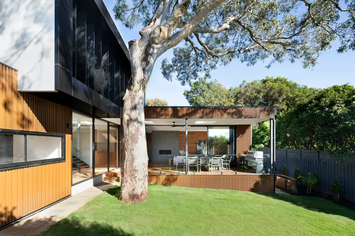 Espaço gourmet voltado para o jardim